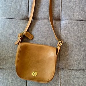 Vintage Coach Brown Leather Shoulder Bag Purse